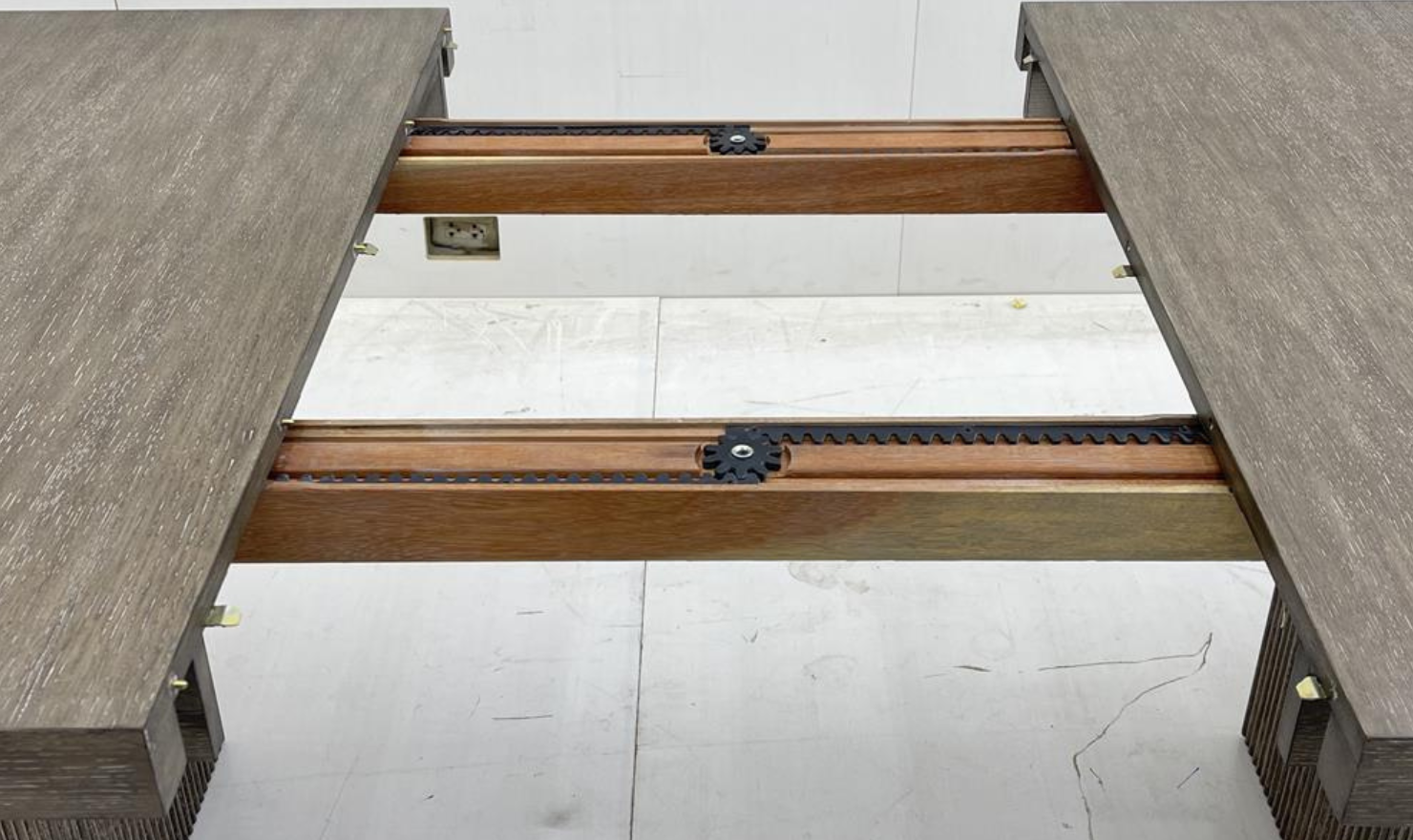 Sariel Double Pedestal Dining Table - Image 3